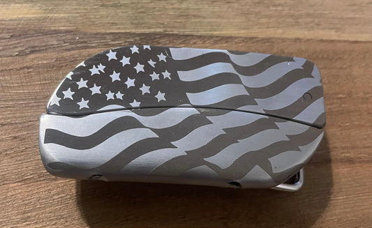 Belt Buckle Knife - waving flag