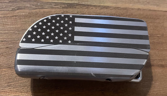 Belt Buckle Knife (Flag)