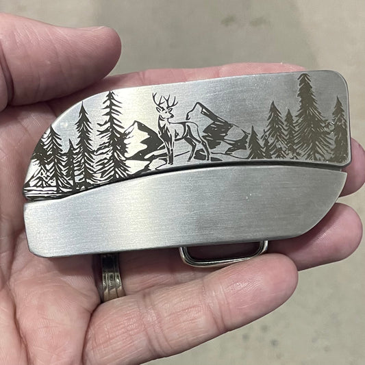 Belt Buckle Knife - Deer Scene